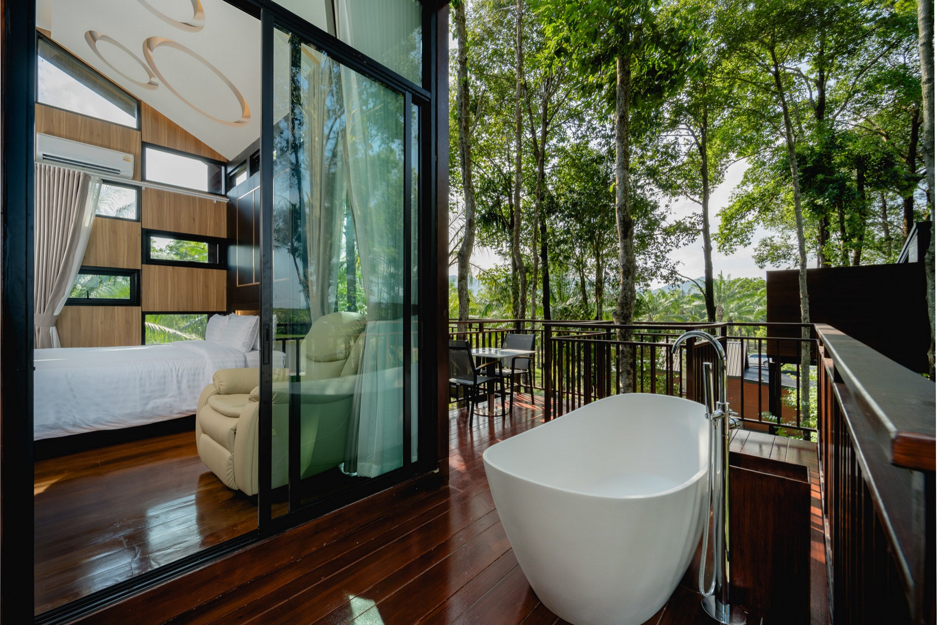 Suite Lake View