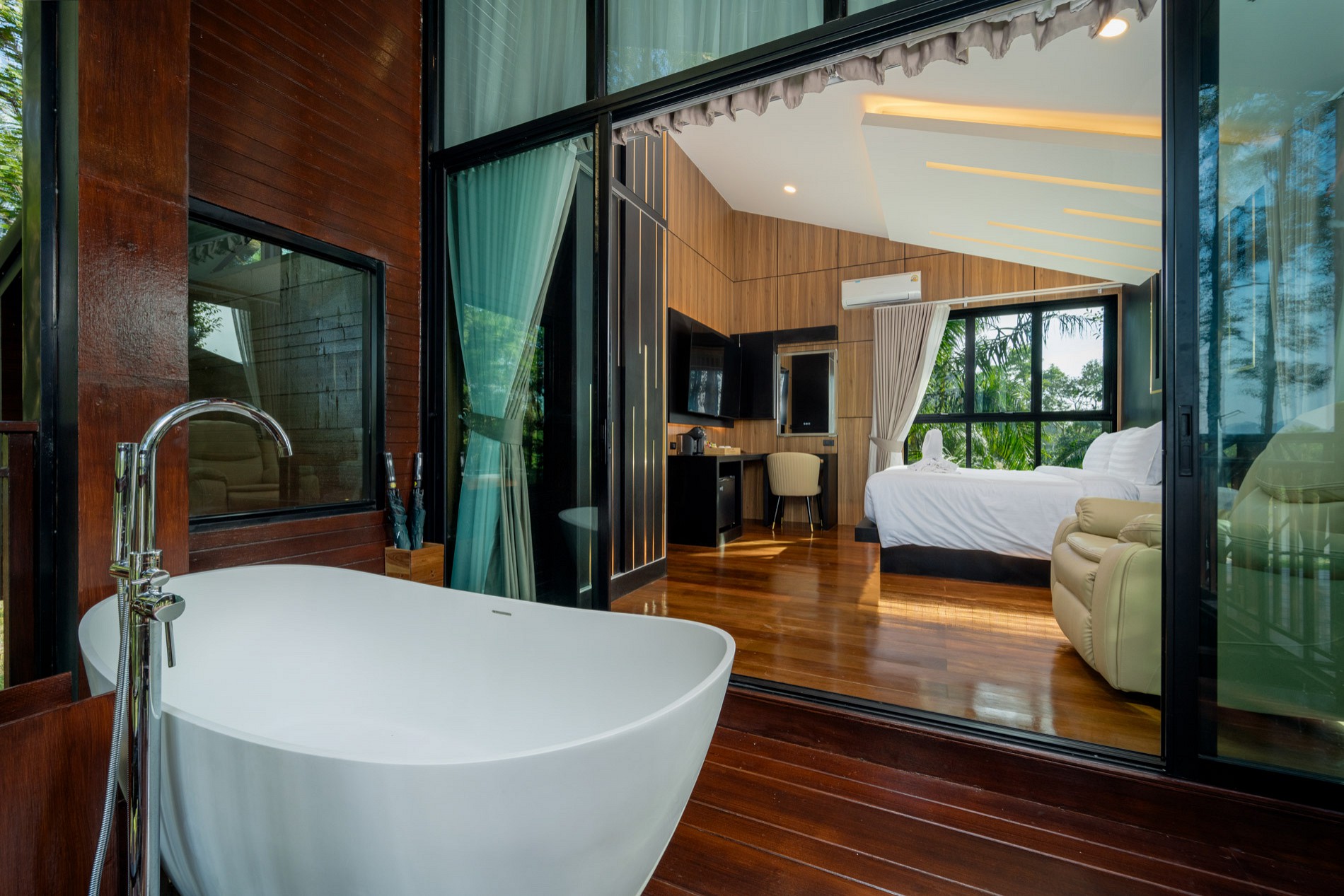 Suite Balcony