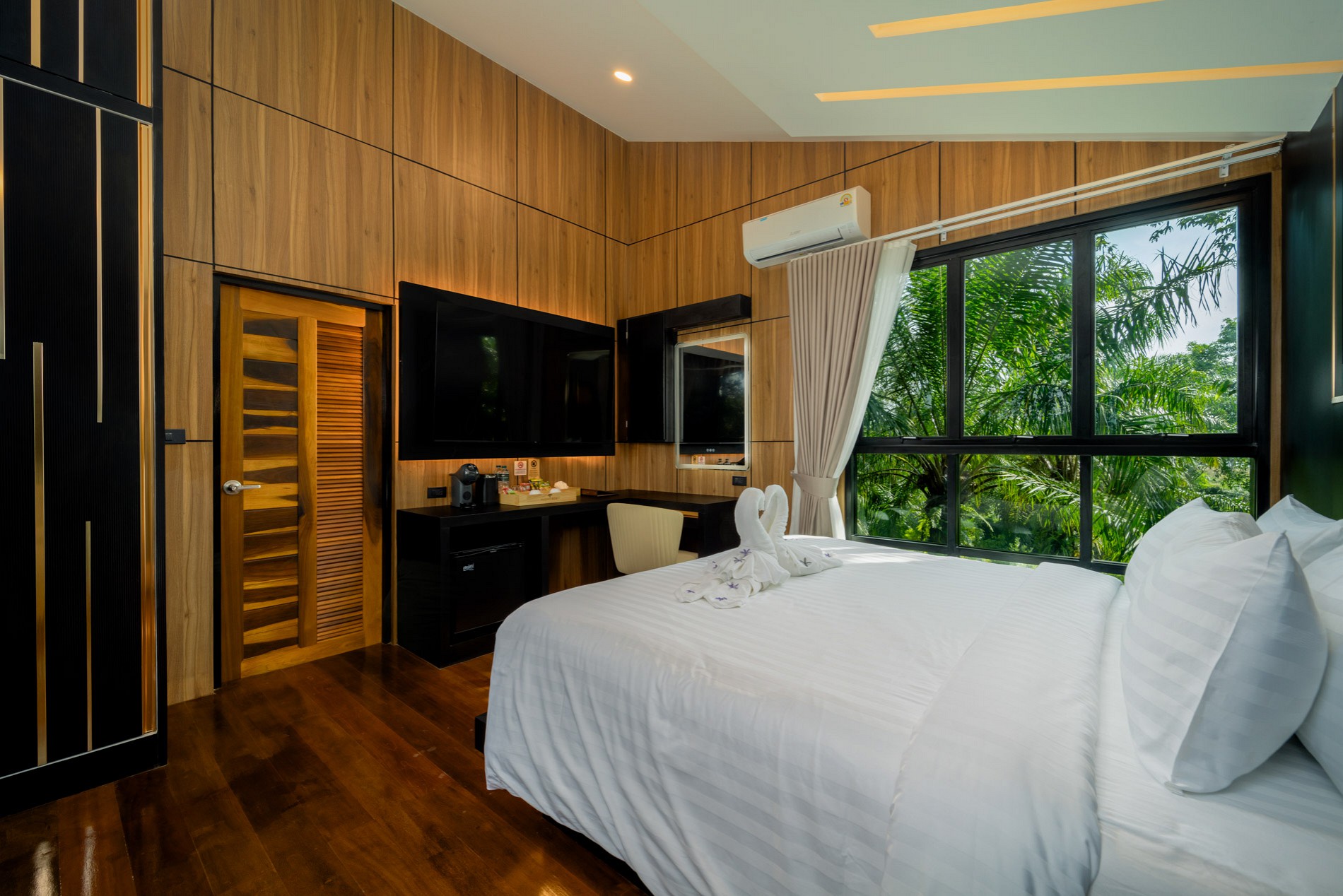 Suite Balcony