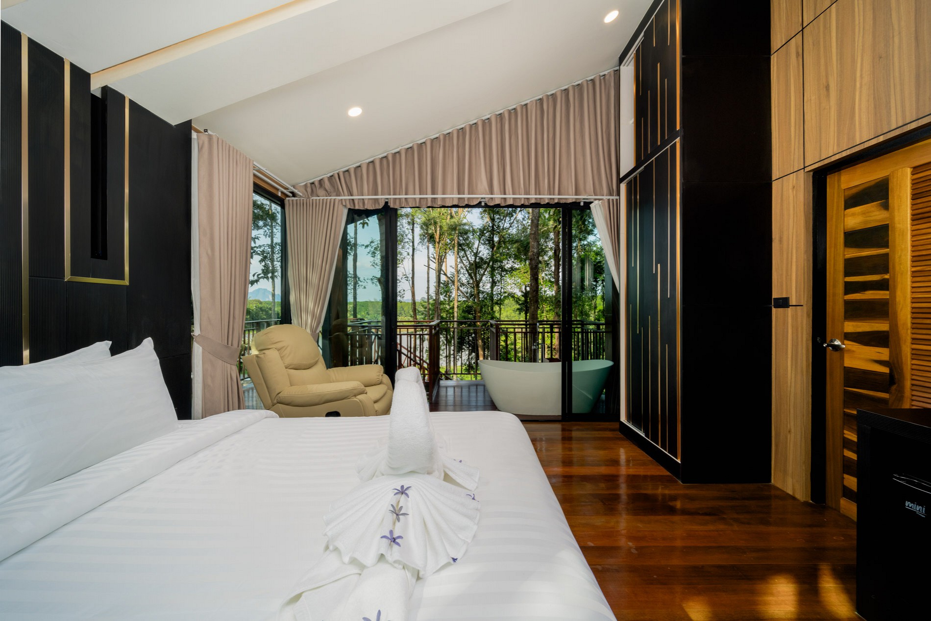 Suite Balcony