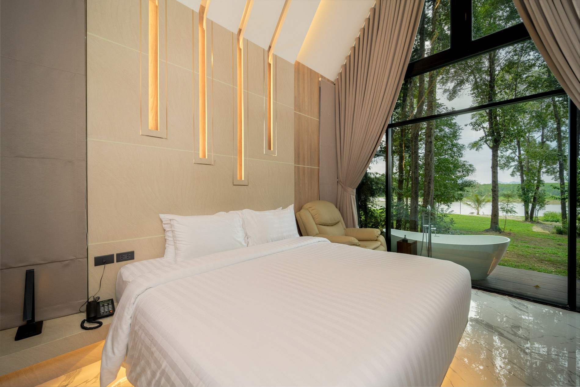 Deluxe Balcony