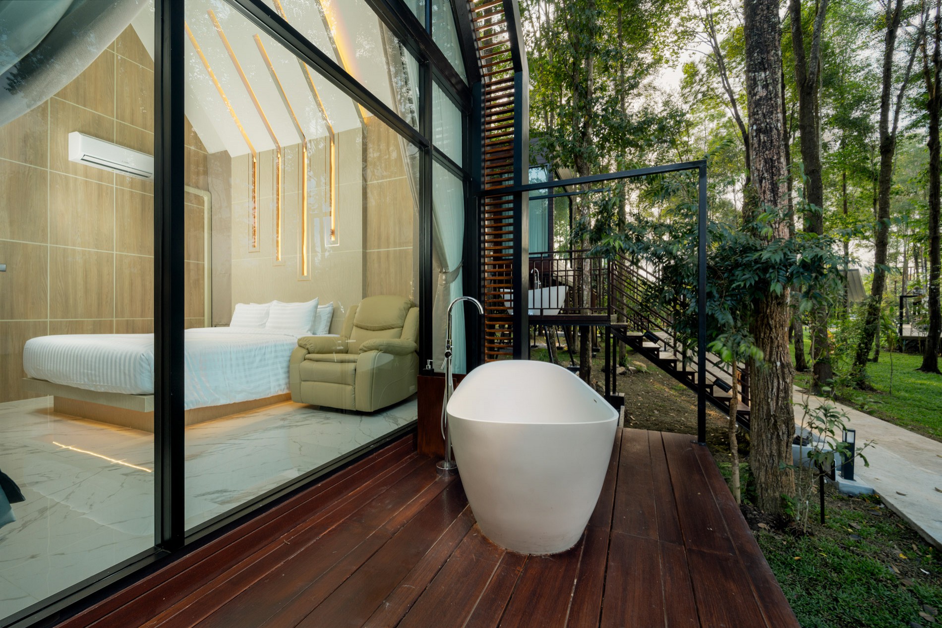 Deluxe Balcony